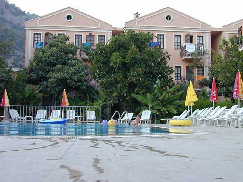 Akdeniz Beach Hotel 厄吕代尼兹 外观 照片